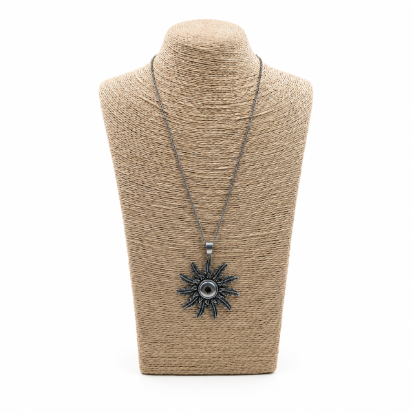 Collar eguzkilore mediano boton pequeno.webp